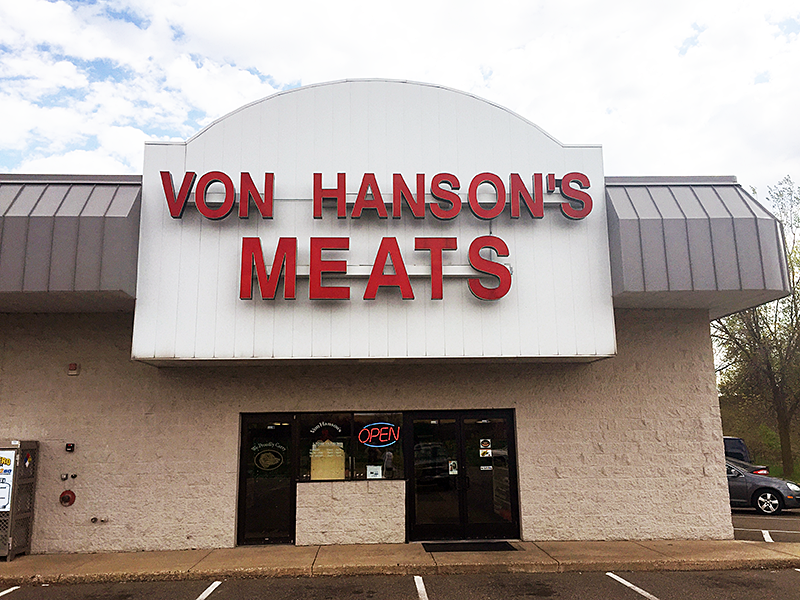 Eagan, MN Duckwood Drive, Von Hanson's Meats